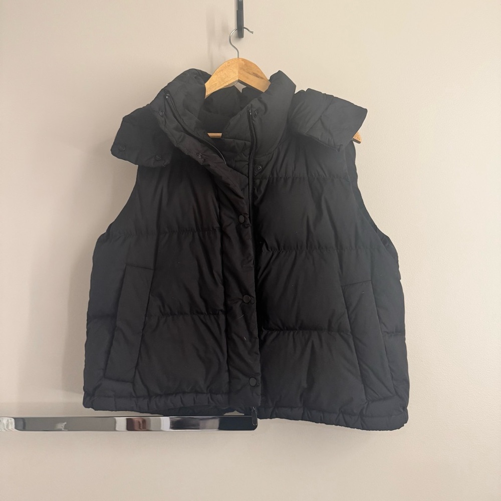 Lululemon Wunder Puff 600-Down-Fill Cropped Vest